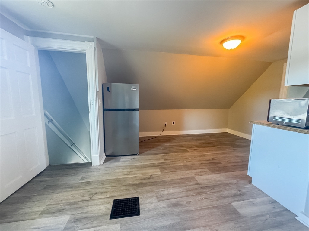 3-5 Noel St, Springfield