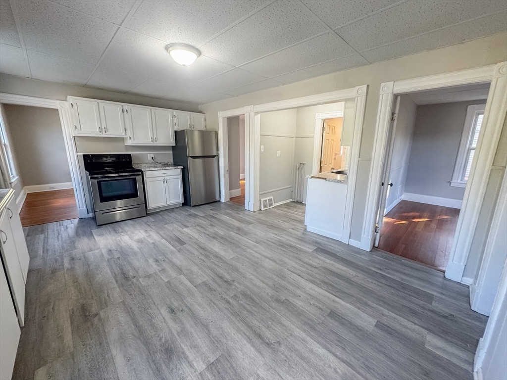 3-5 Noel St, Springfield