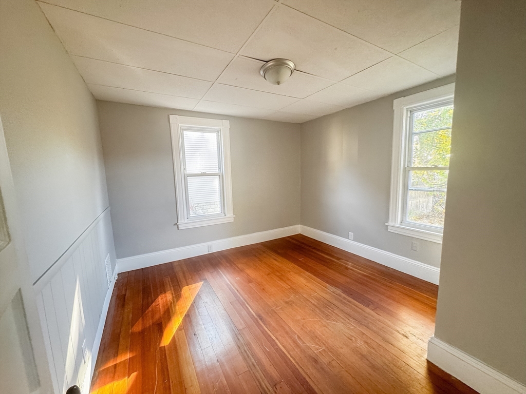 3-5 Noel St, Springfield