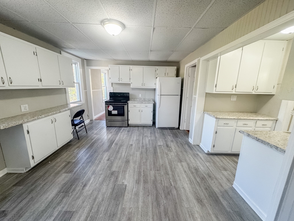 3-5 Noel St, Springfield