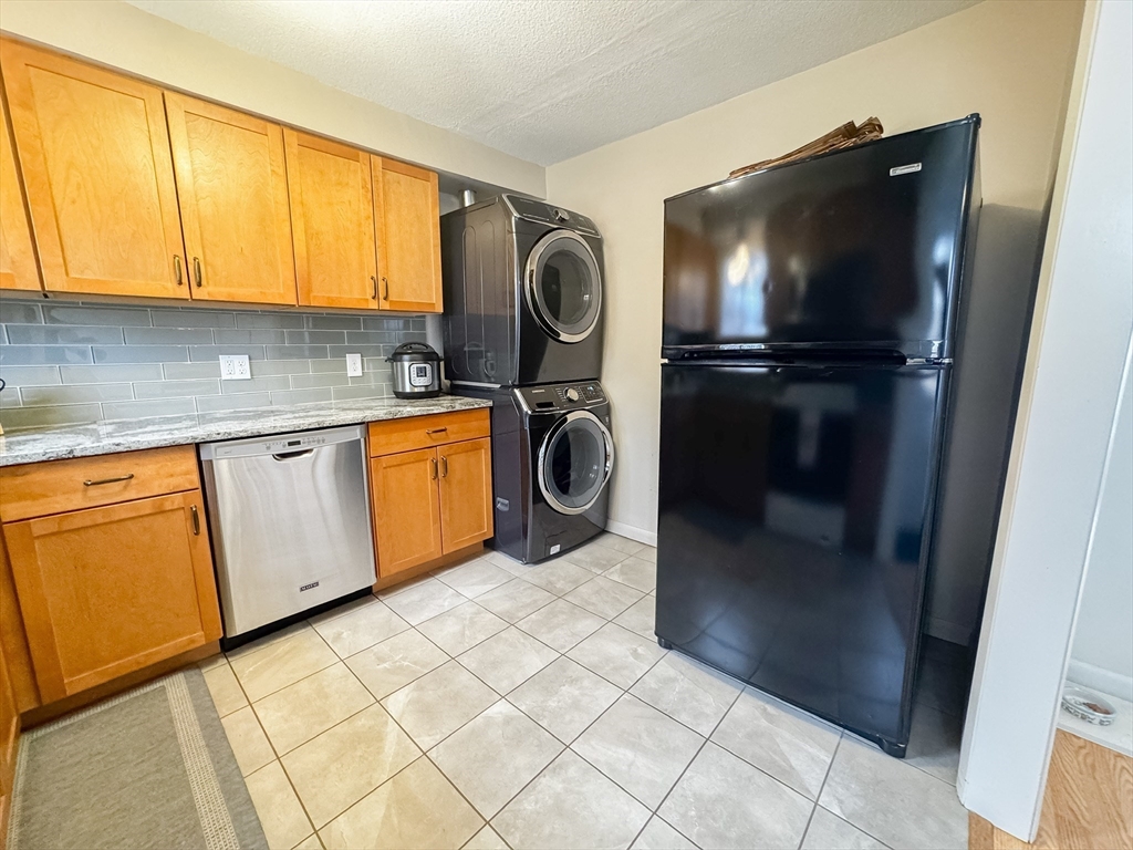 252 West St # 3