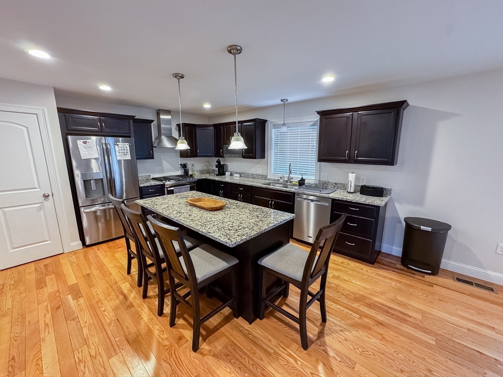 23 Ralph Cir