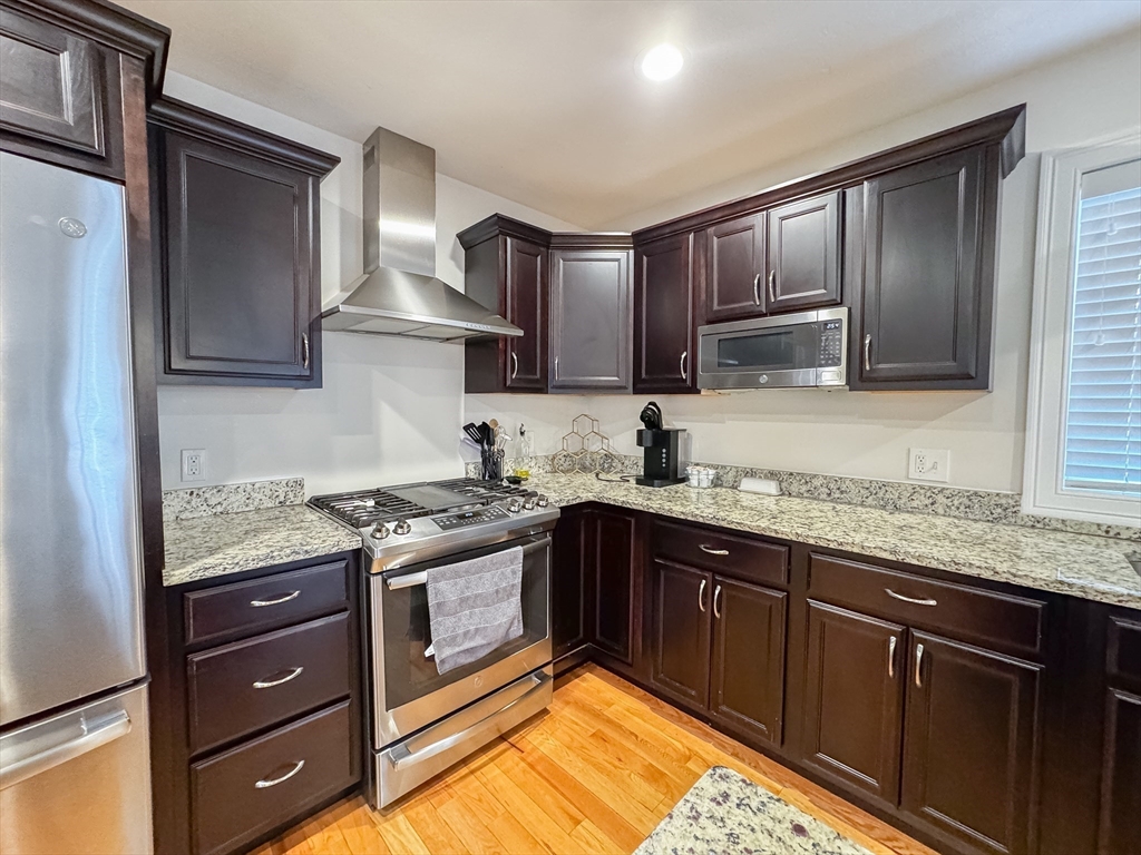 23 Ralph Cir