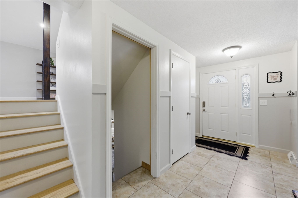 84 Allen Rd