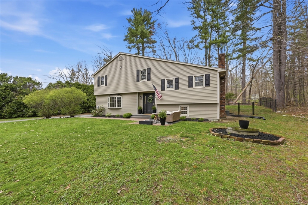 84 Allen Rd