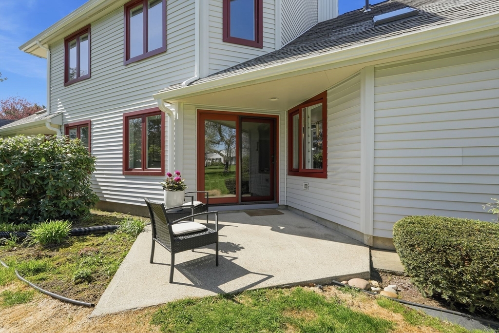 24 Mcintosh Dr # 24