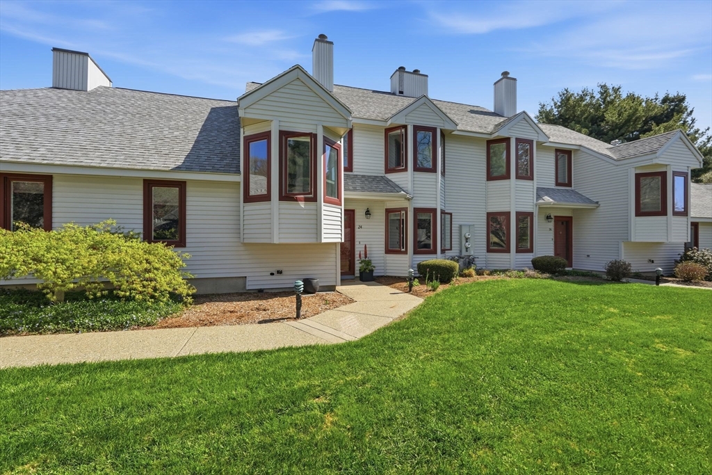 24 Mcintosh Dr # 24