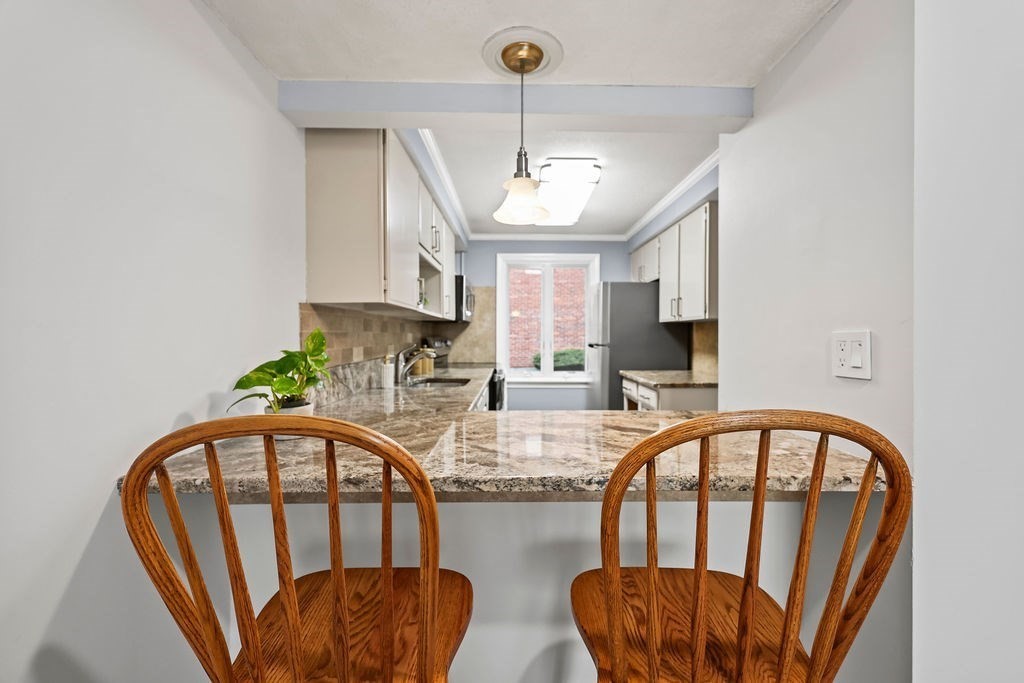 8 Sutton Ct # 8