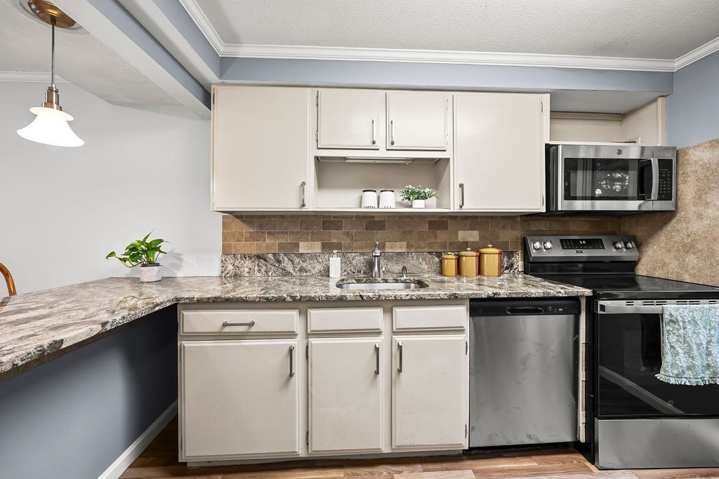 8 Sutton Ct # 8