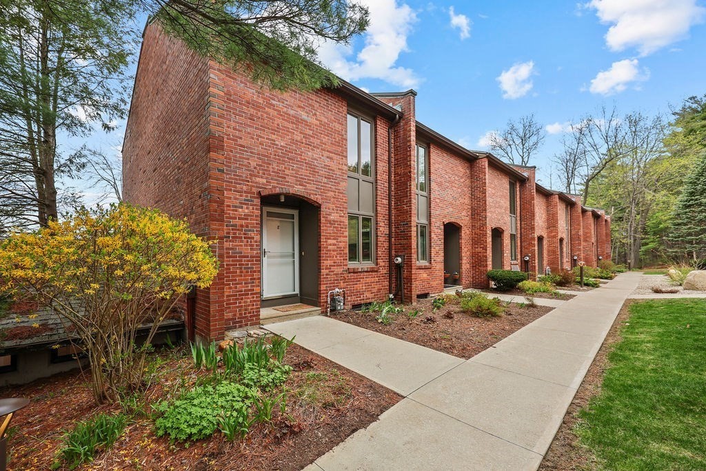 8 Sutton Ct # 8