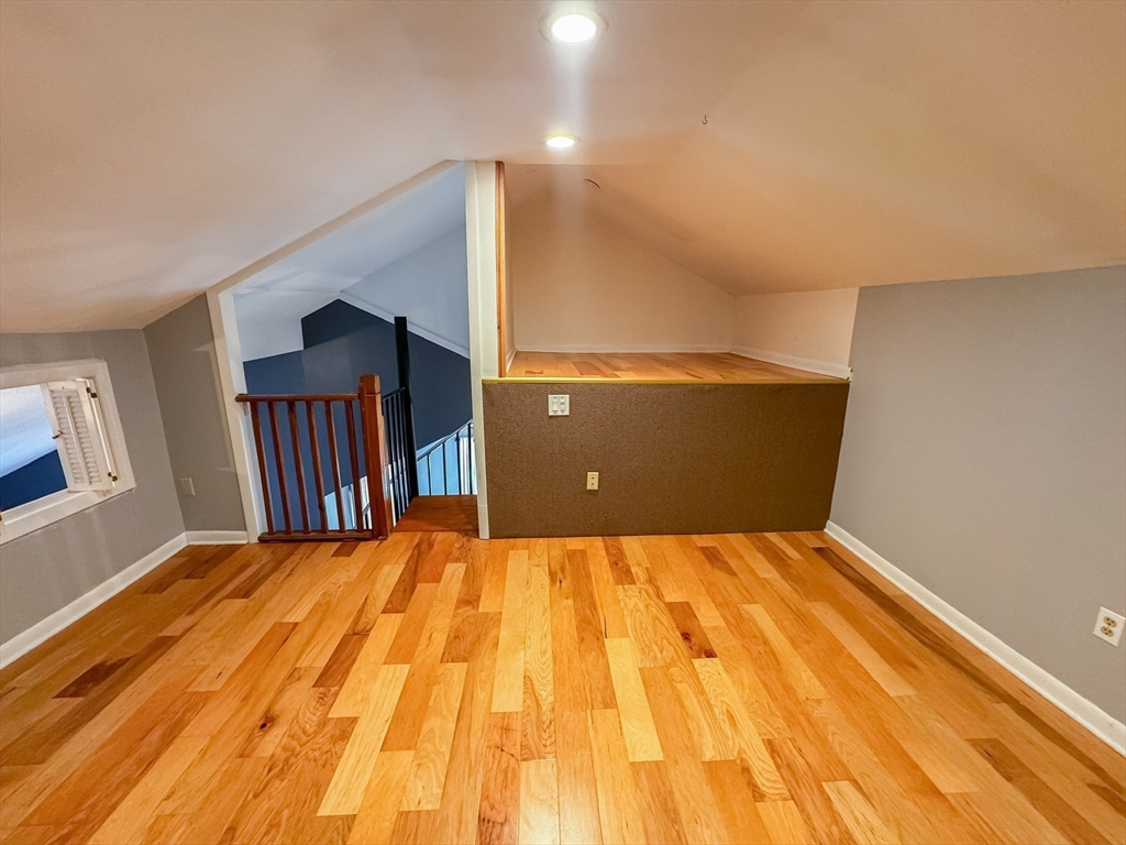 32 Autumn Ln # 32