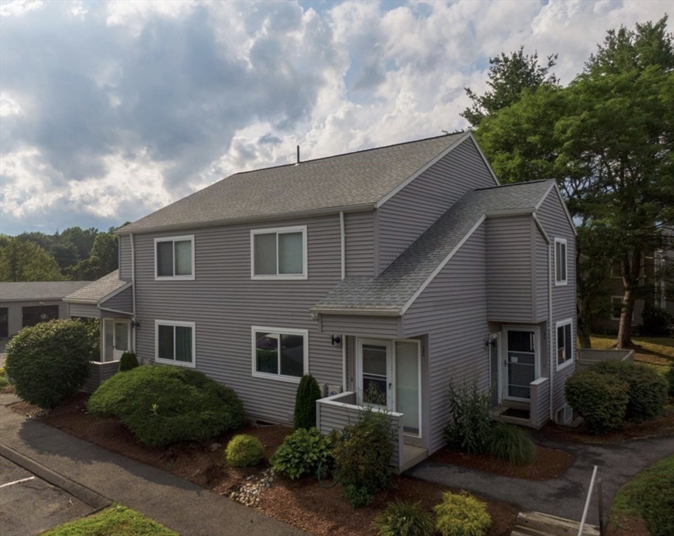 32 Autumn Ln # 32