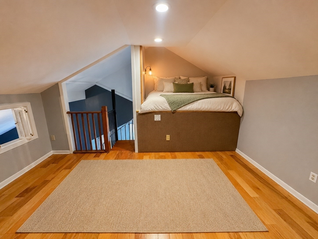 32 Autumn Ln # 32