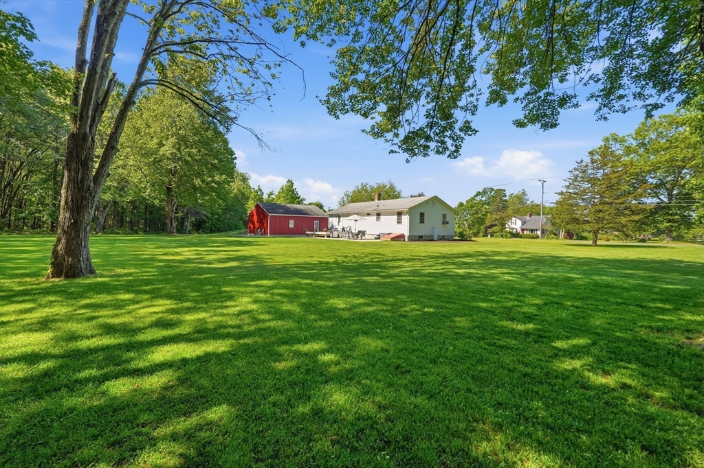43 Long Plain Rd