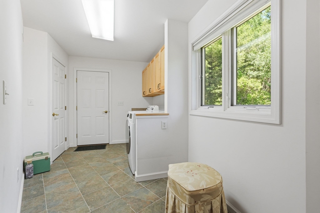 481 Station Rd