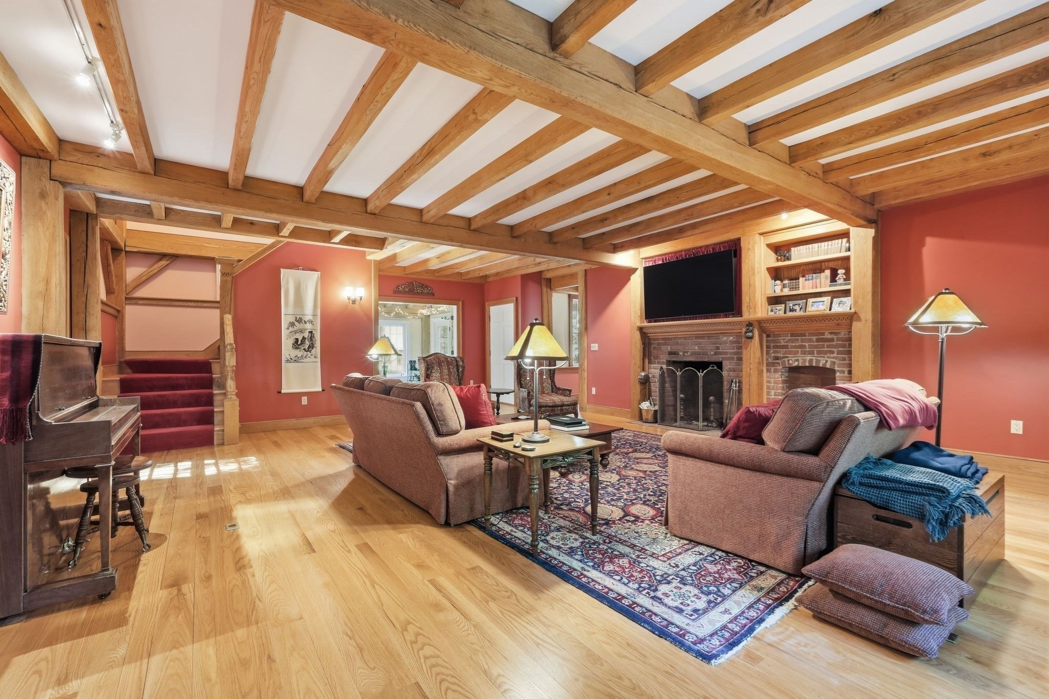 36 Laurel Hill Dr