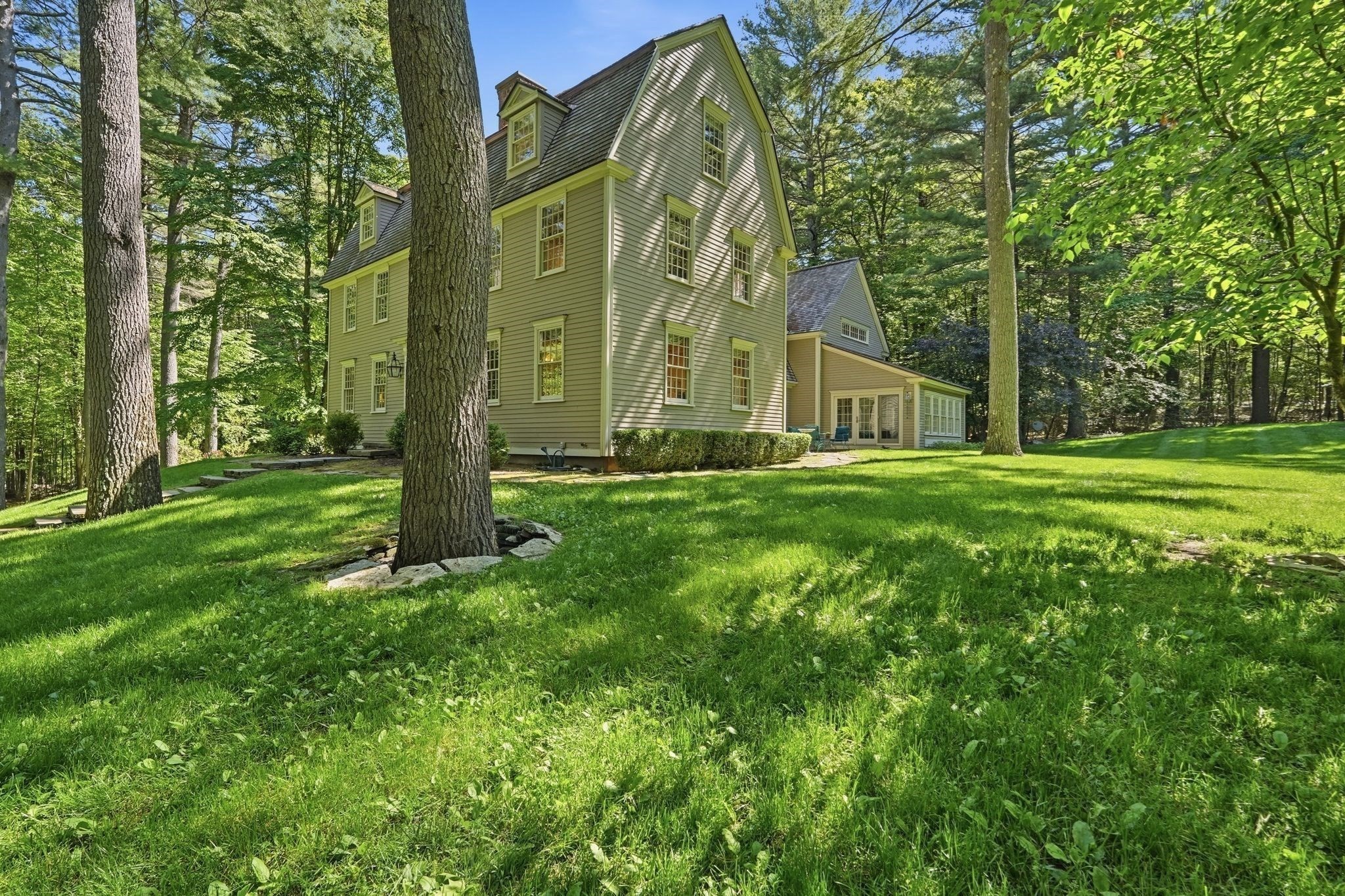 36 Laurel Hill Dr
