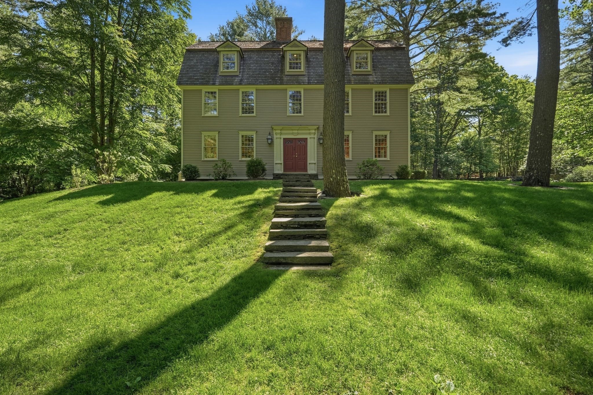 36 Laurel Hill Dr