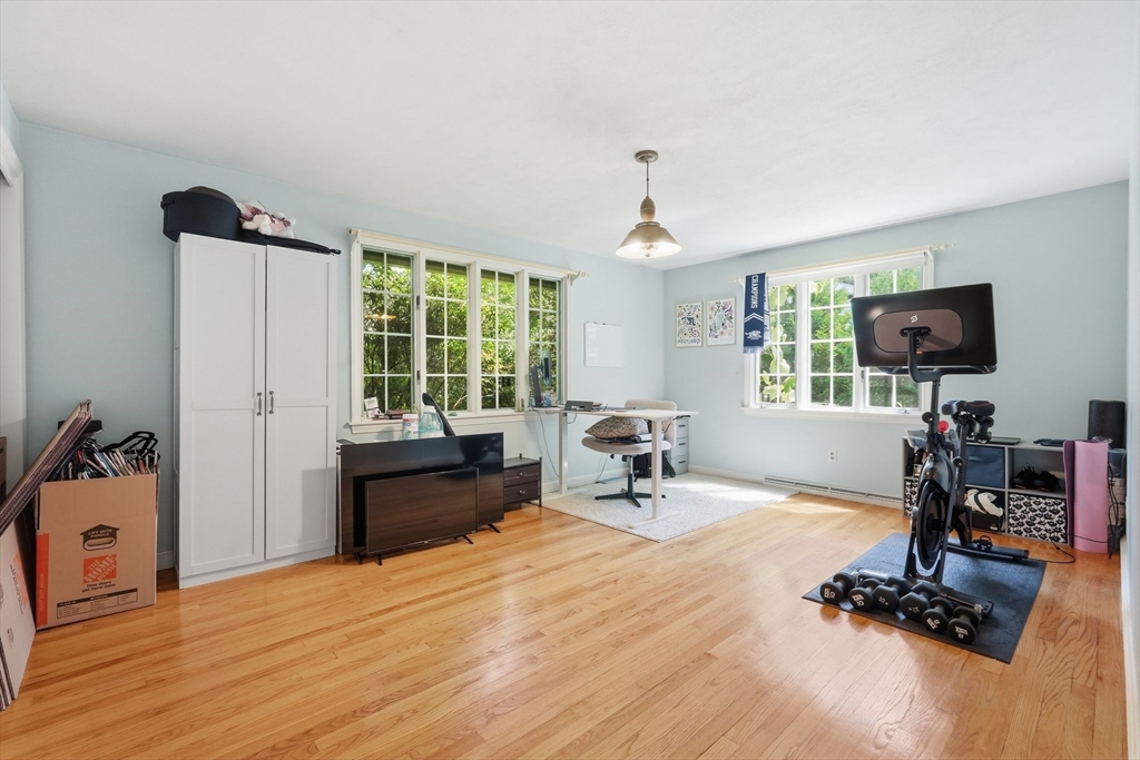 173 Mill Ln