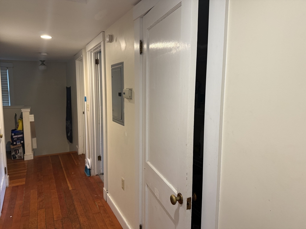 138 Sunset Ave