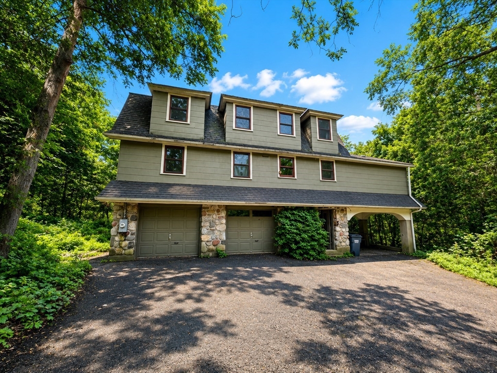 138 Sunset Ave
