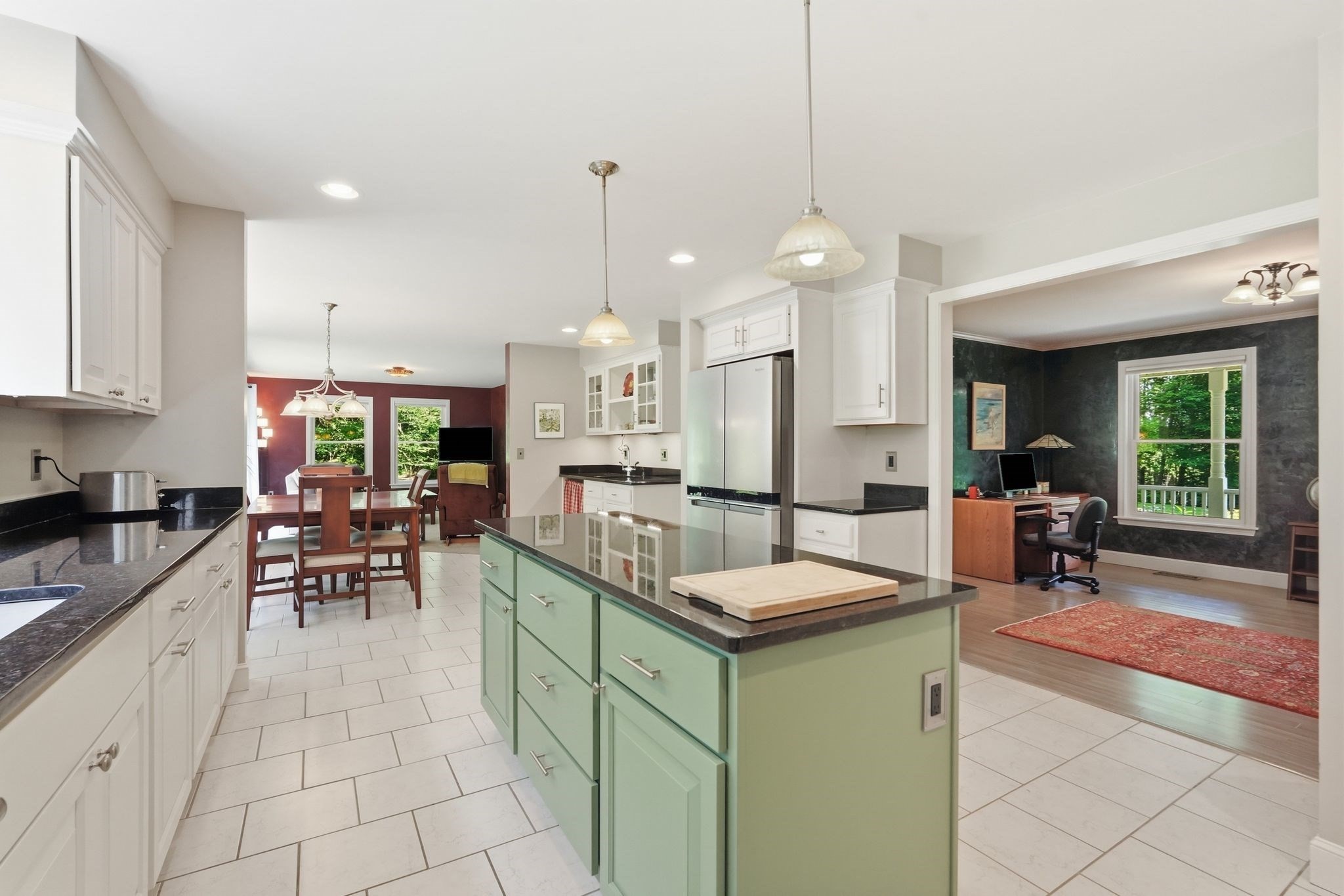 46 Laurel Hill Rd