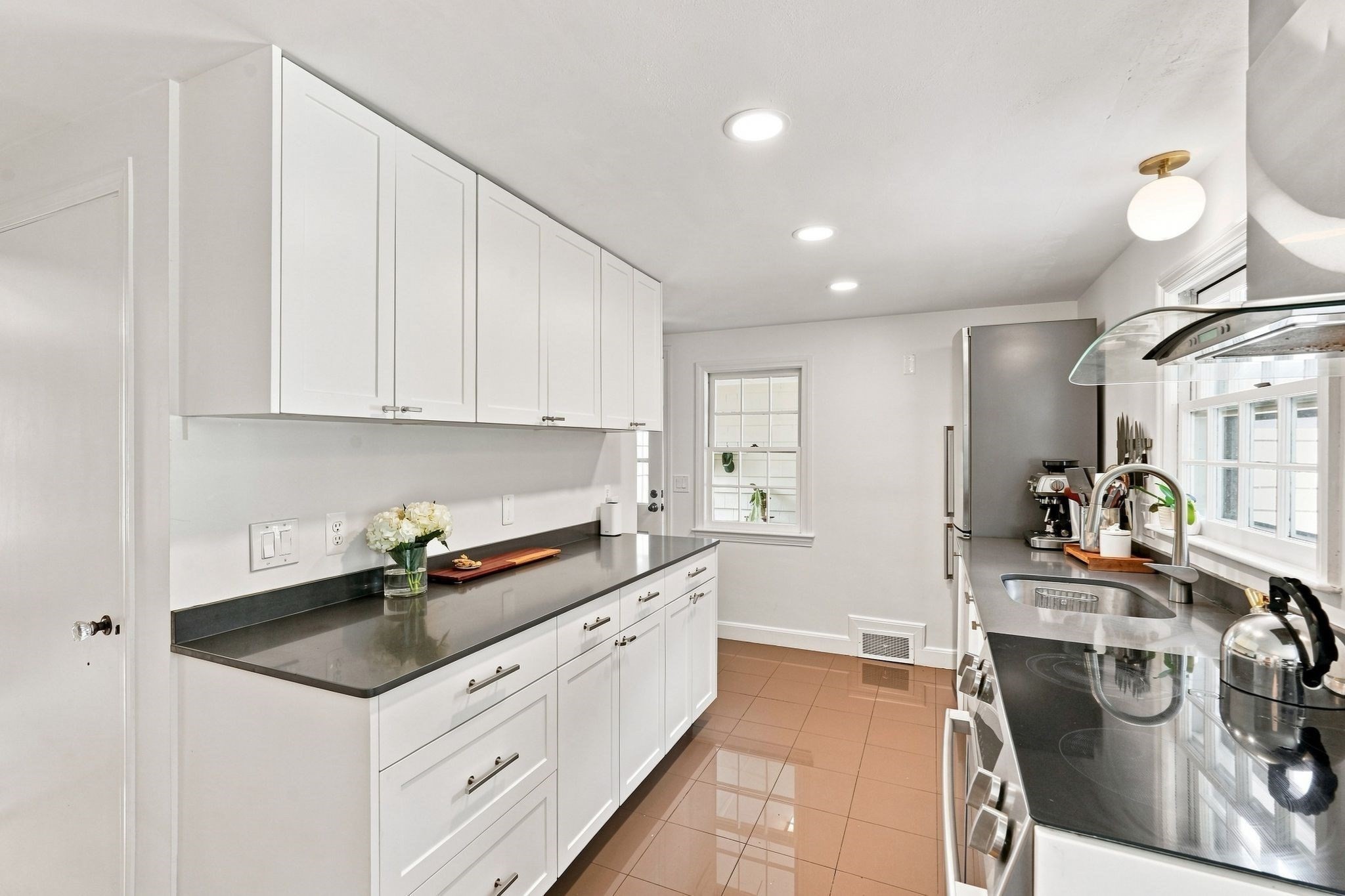 52 Blue Hills Rd