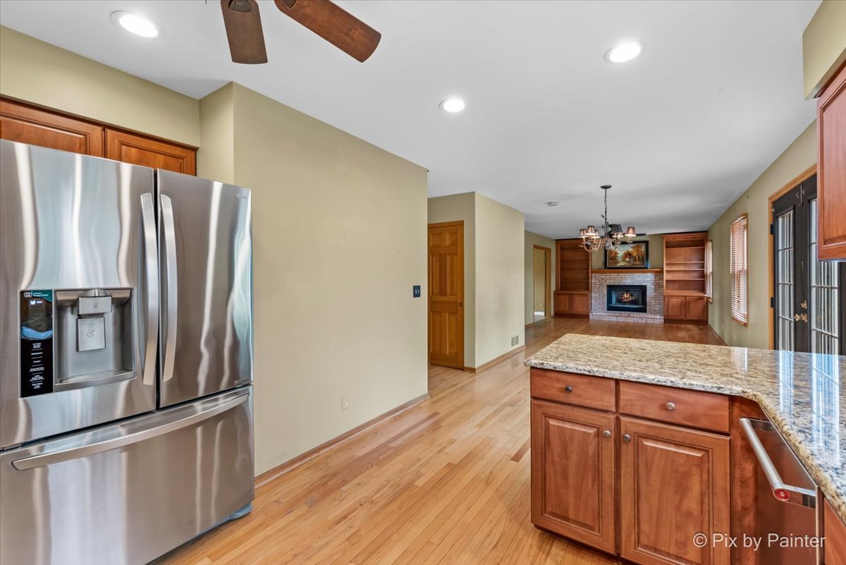 1347 Knollwood Circle