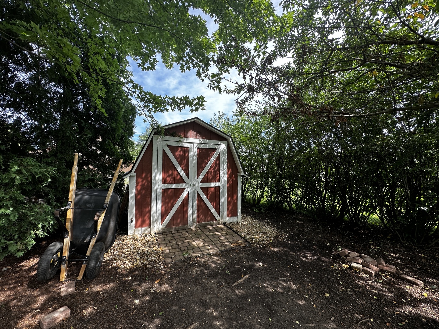 1347 Knollwood Circle