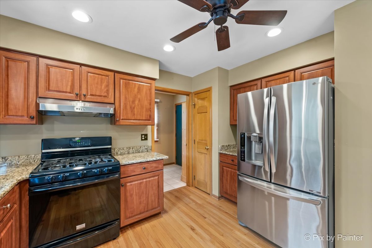 1347 Knollwood Circle