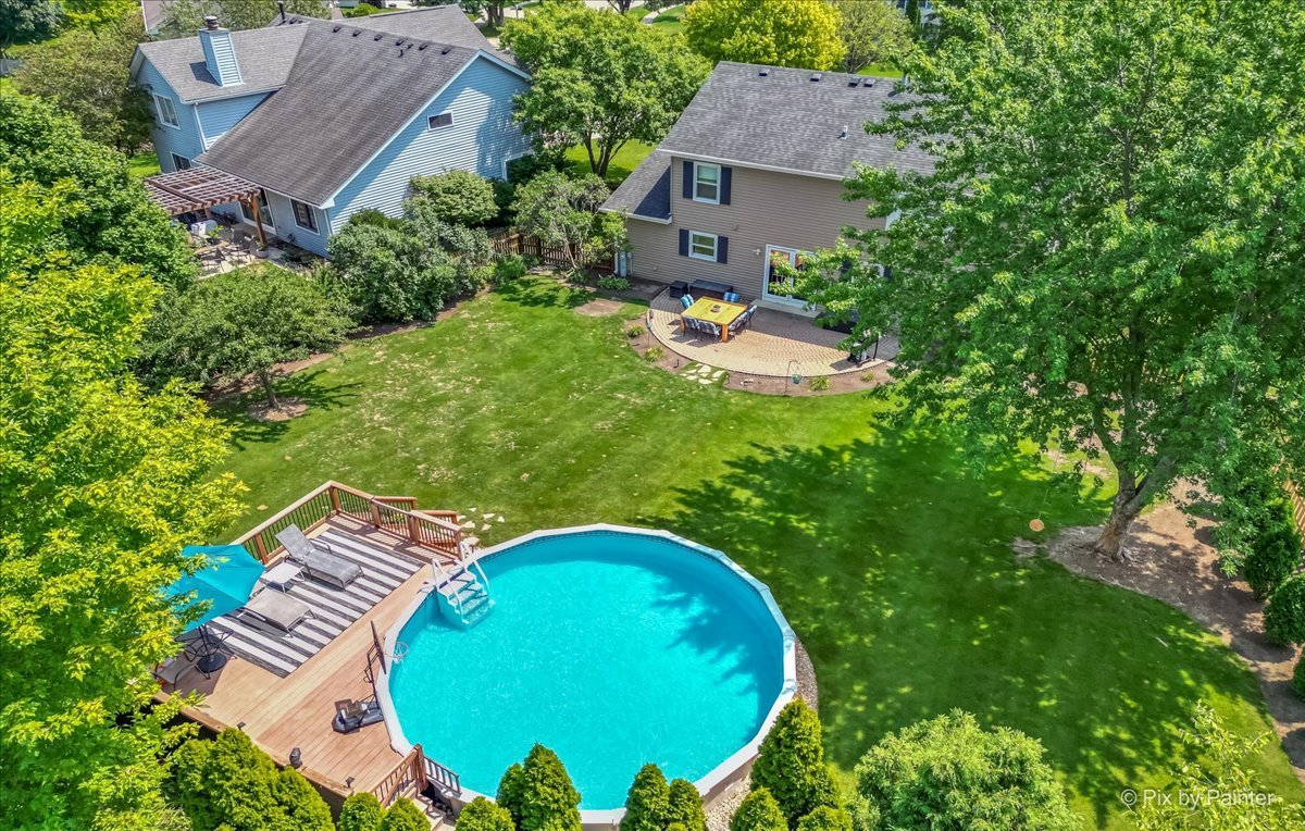 1347 Knollwood Circle