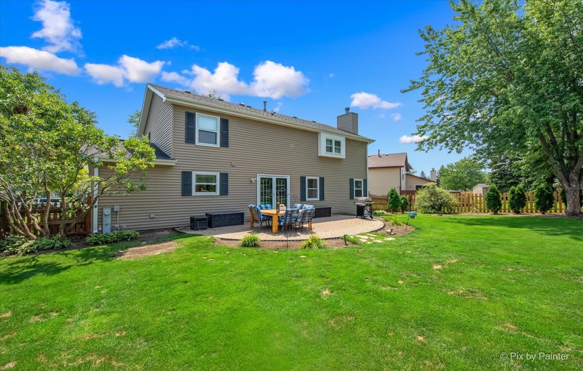 1347 Knollwood Circle