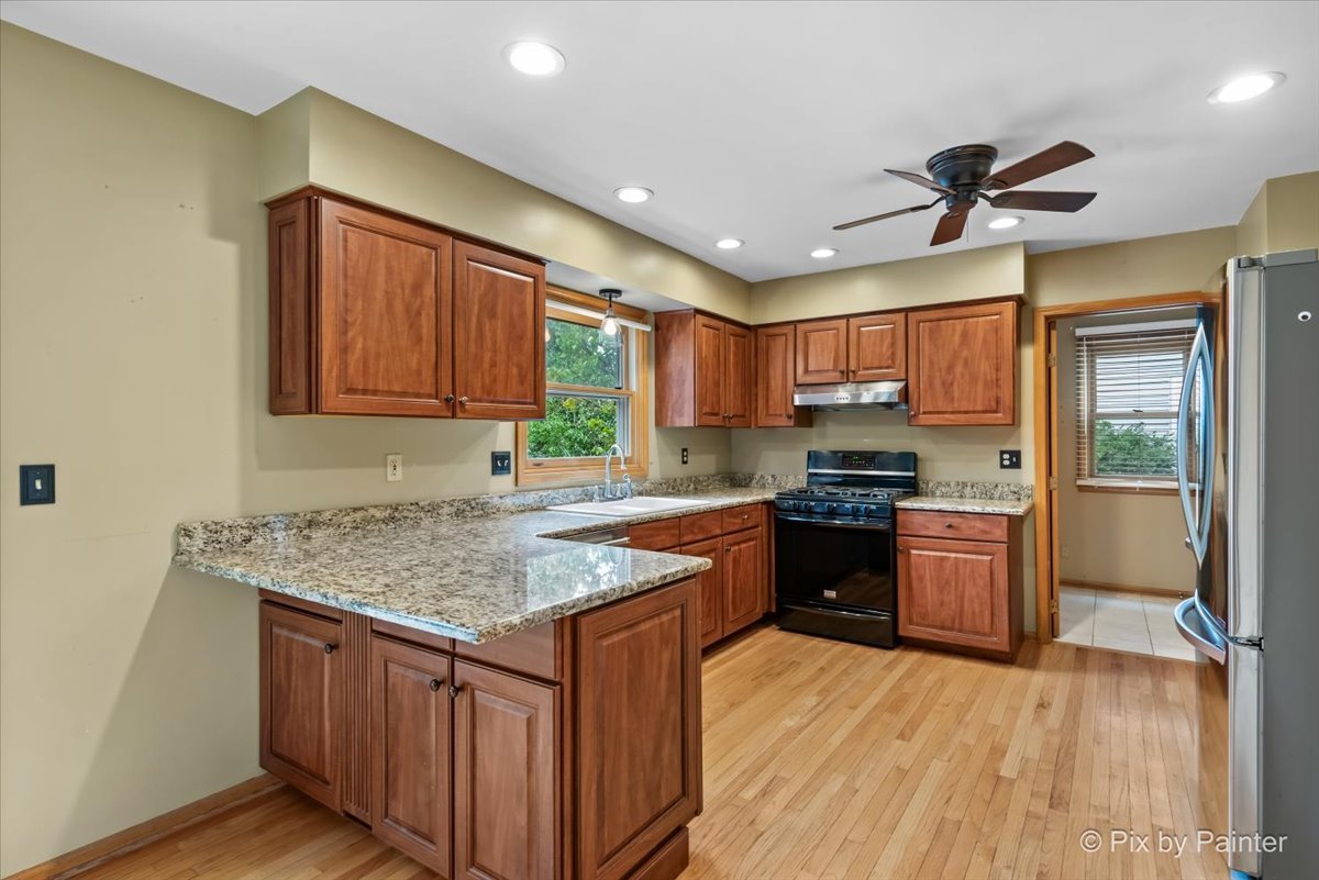 1347 Knollwood Circle