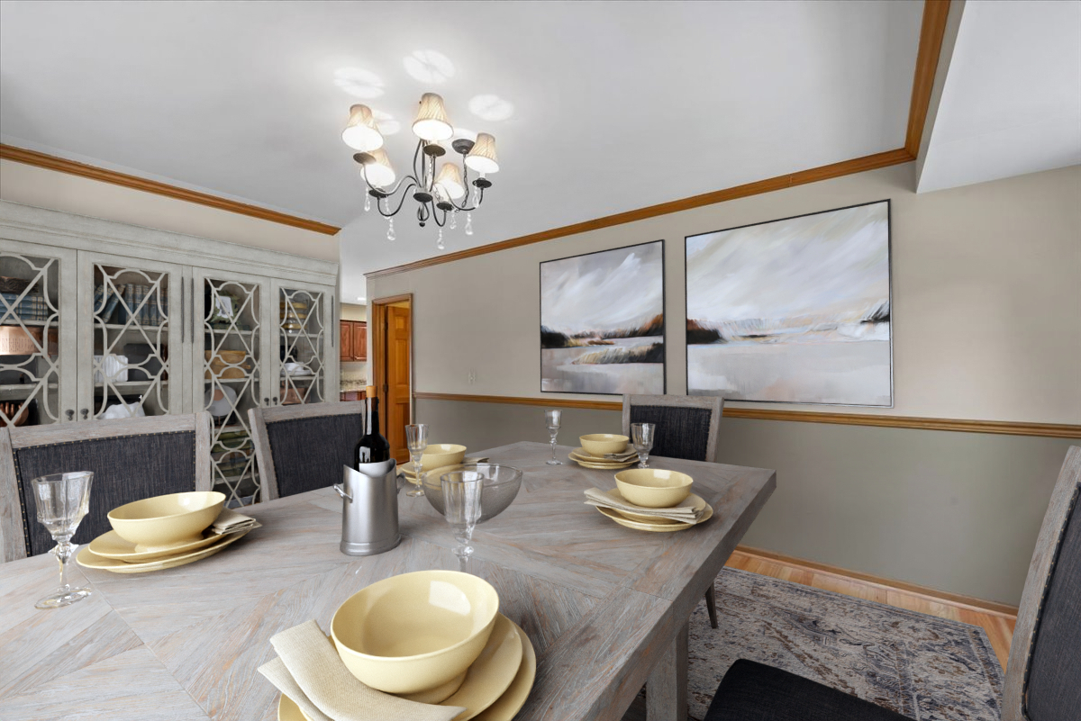 1347 Knollwood Circle