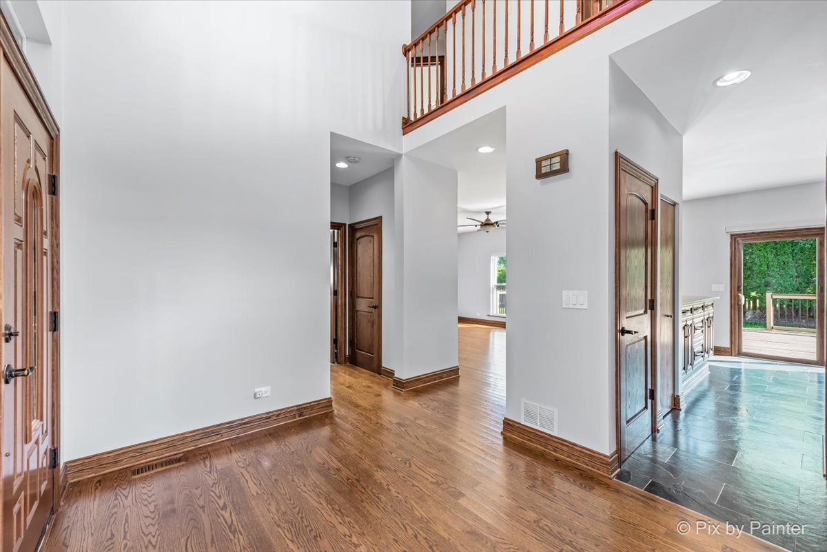 1587 Autumncrest Drive