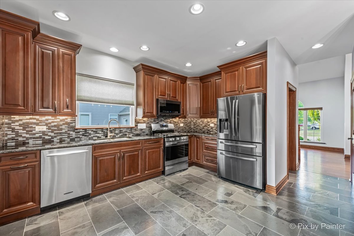 1587 Autumncrest Drive