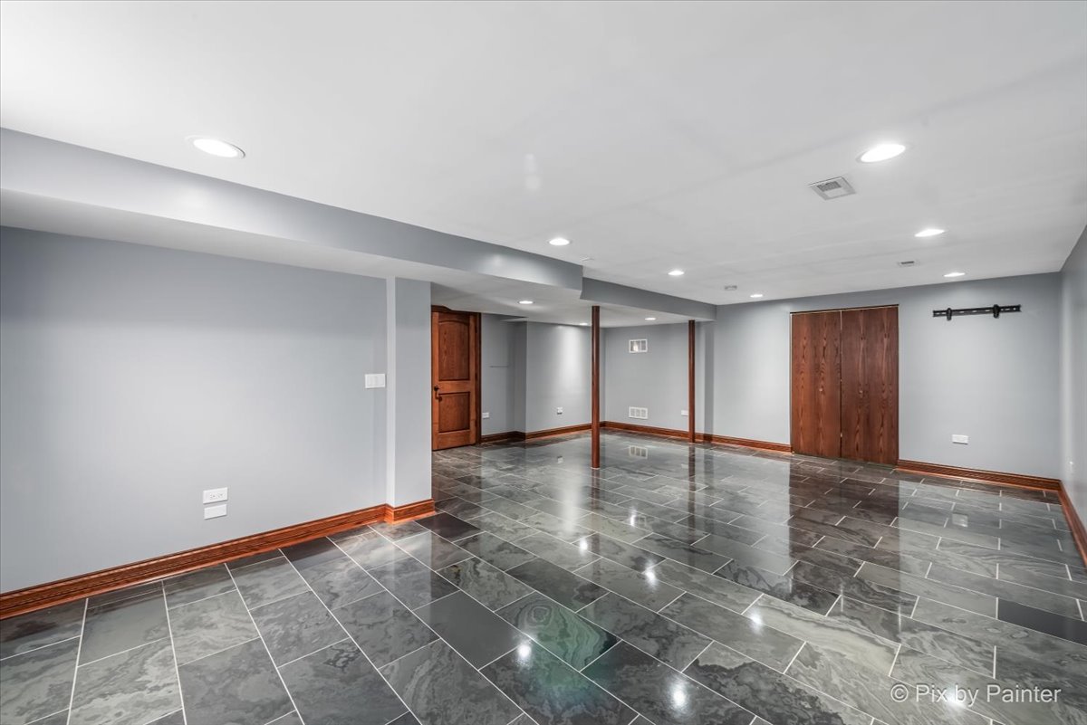 1587 Autumncrest Drive