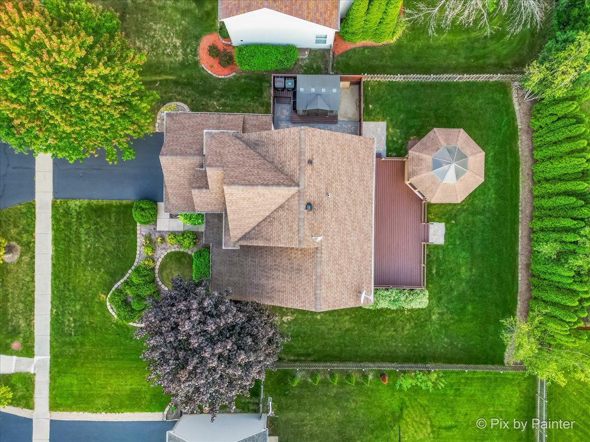 1587 Autumncrest Drive