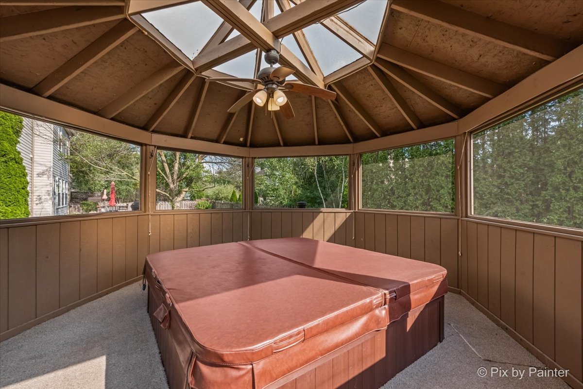 1587 Autumncrest Drive