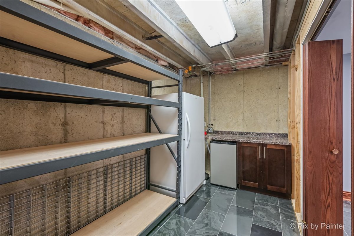 1587 Autumncrest Drive