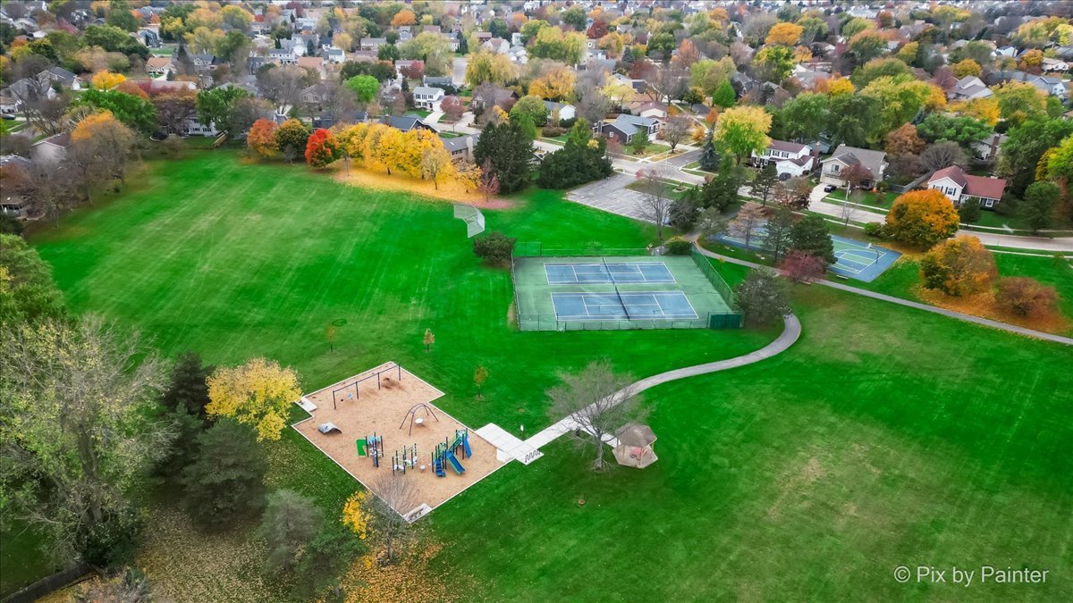 1043 Bennington Drive