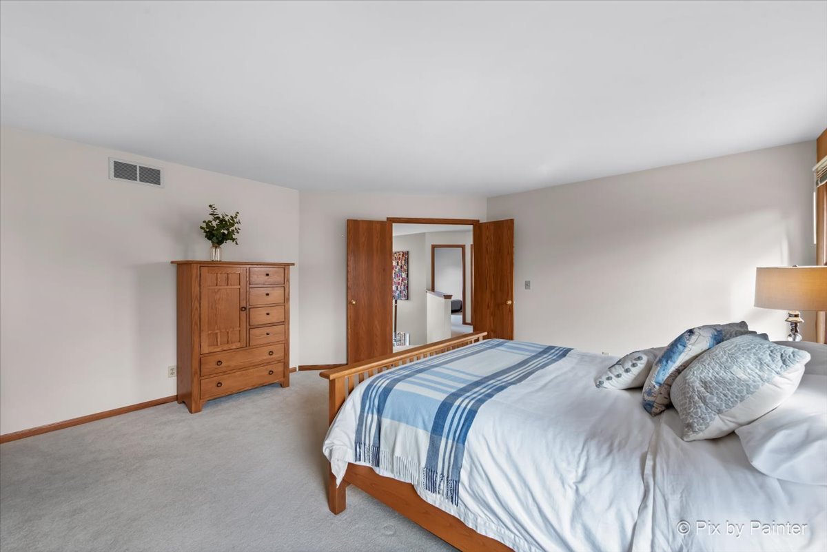 1043 Bennington Drive