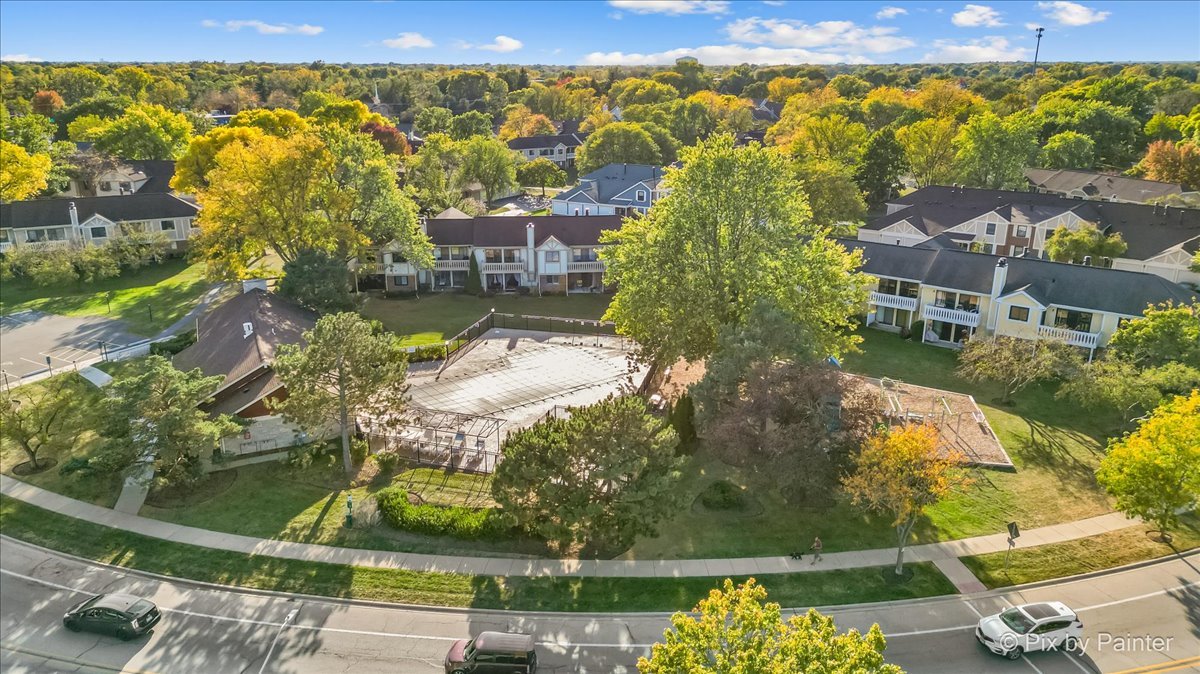 586 Williamsburg Court Unit: A1