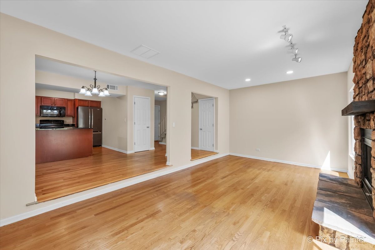 191 Howard Court Unit: 3