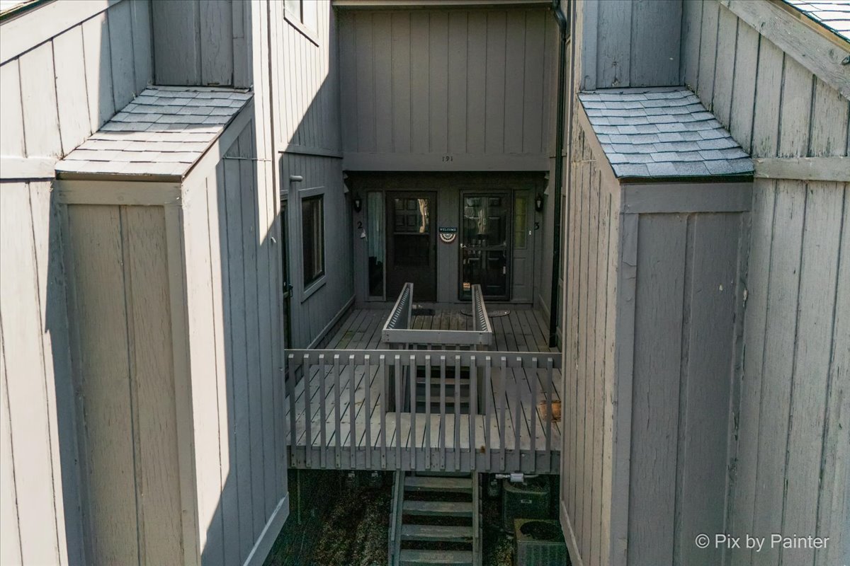 191 Howard Court Unit: 3