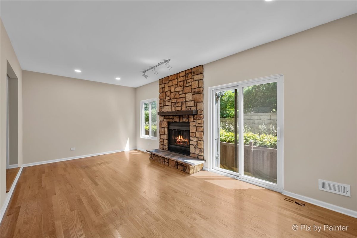 191 Howard Court Unit: 3