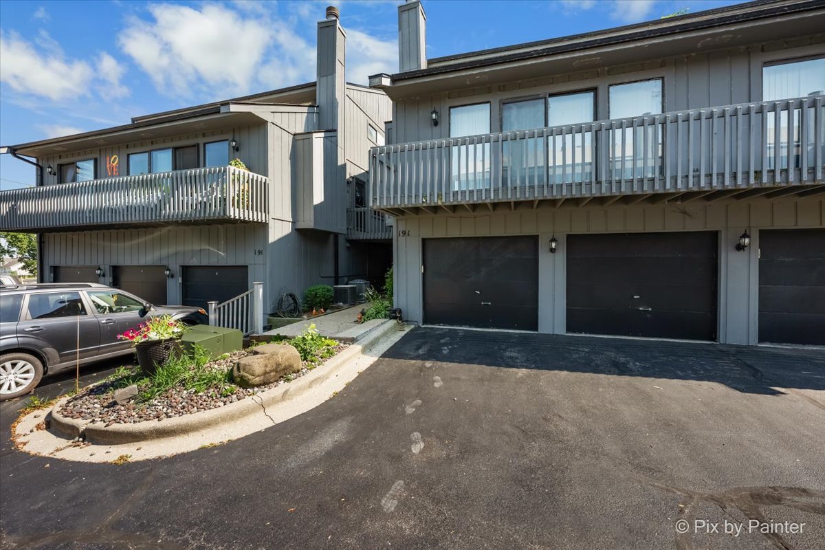 191 Howard Court Unit: 3