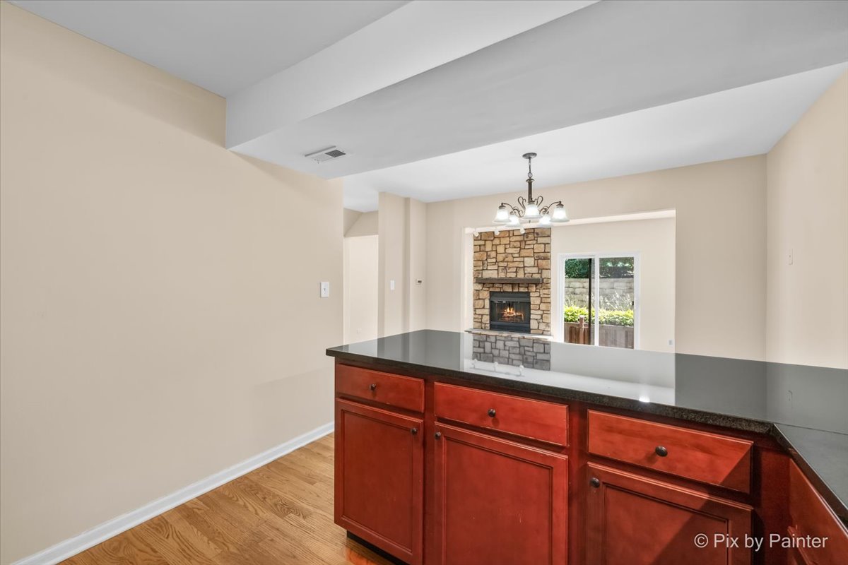 191 Howard Court Unit: 3