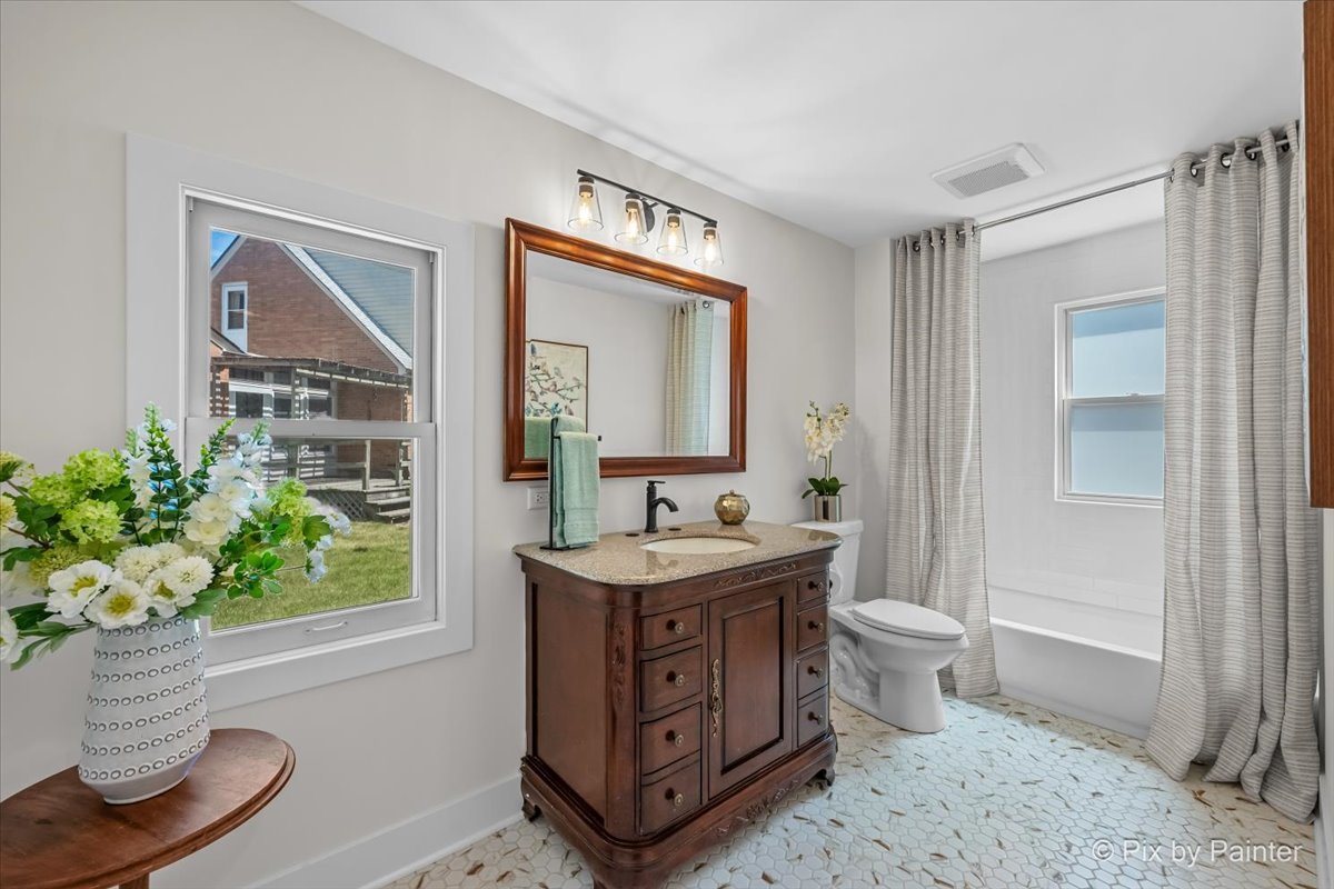236 Short Street