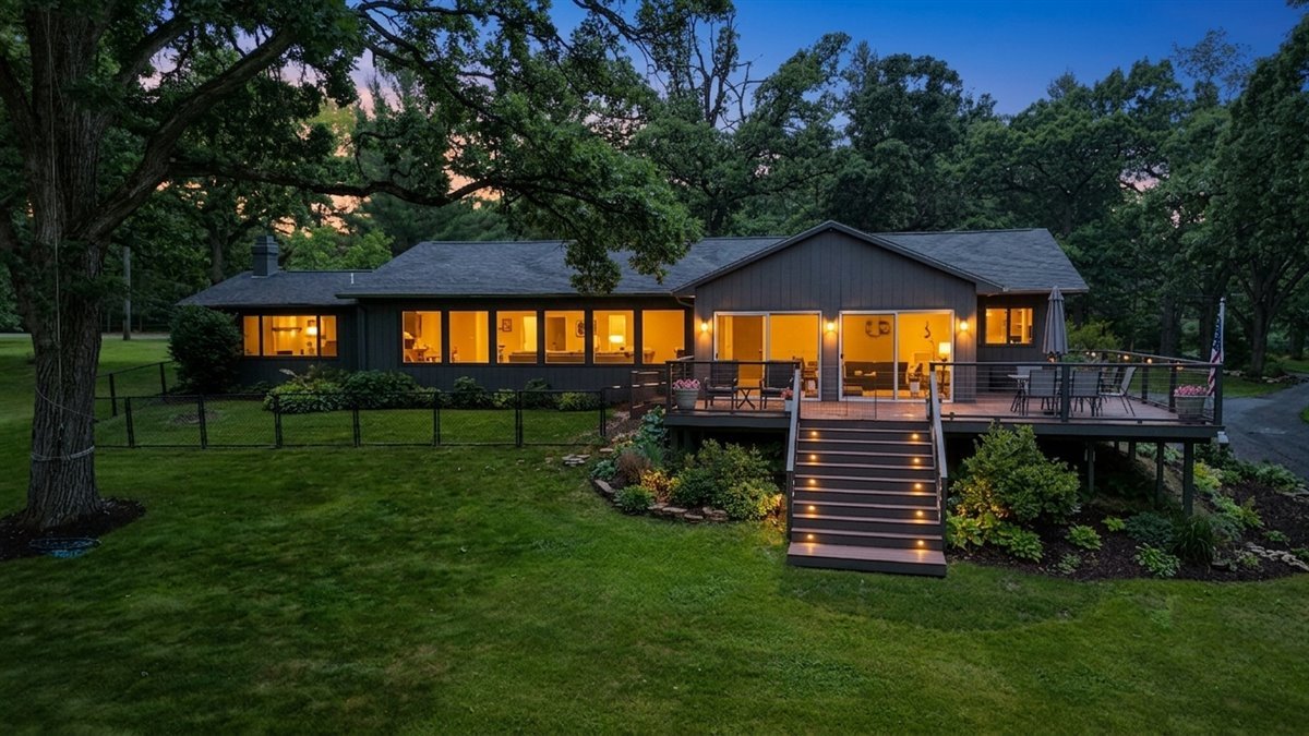 5006 Deering Oaks Lane